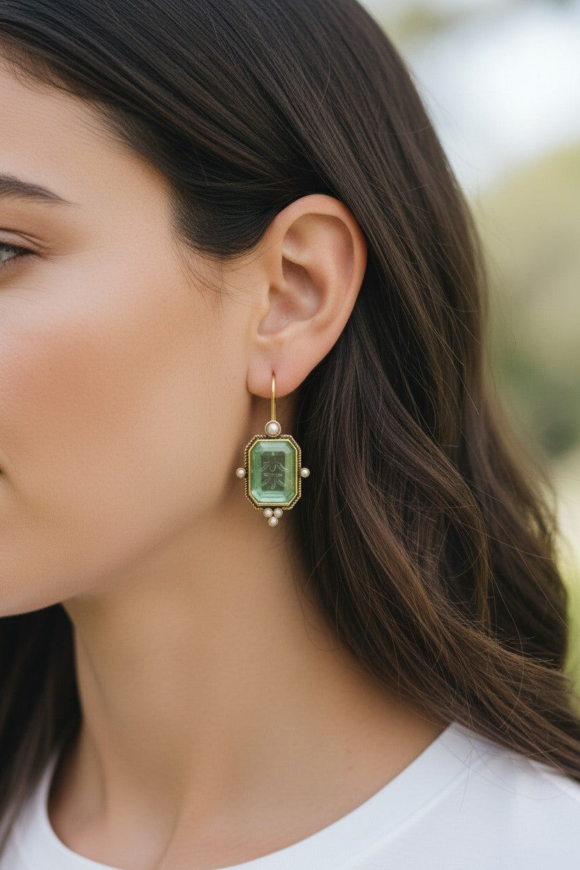 Dormeuses cabochons vert antique