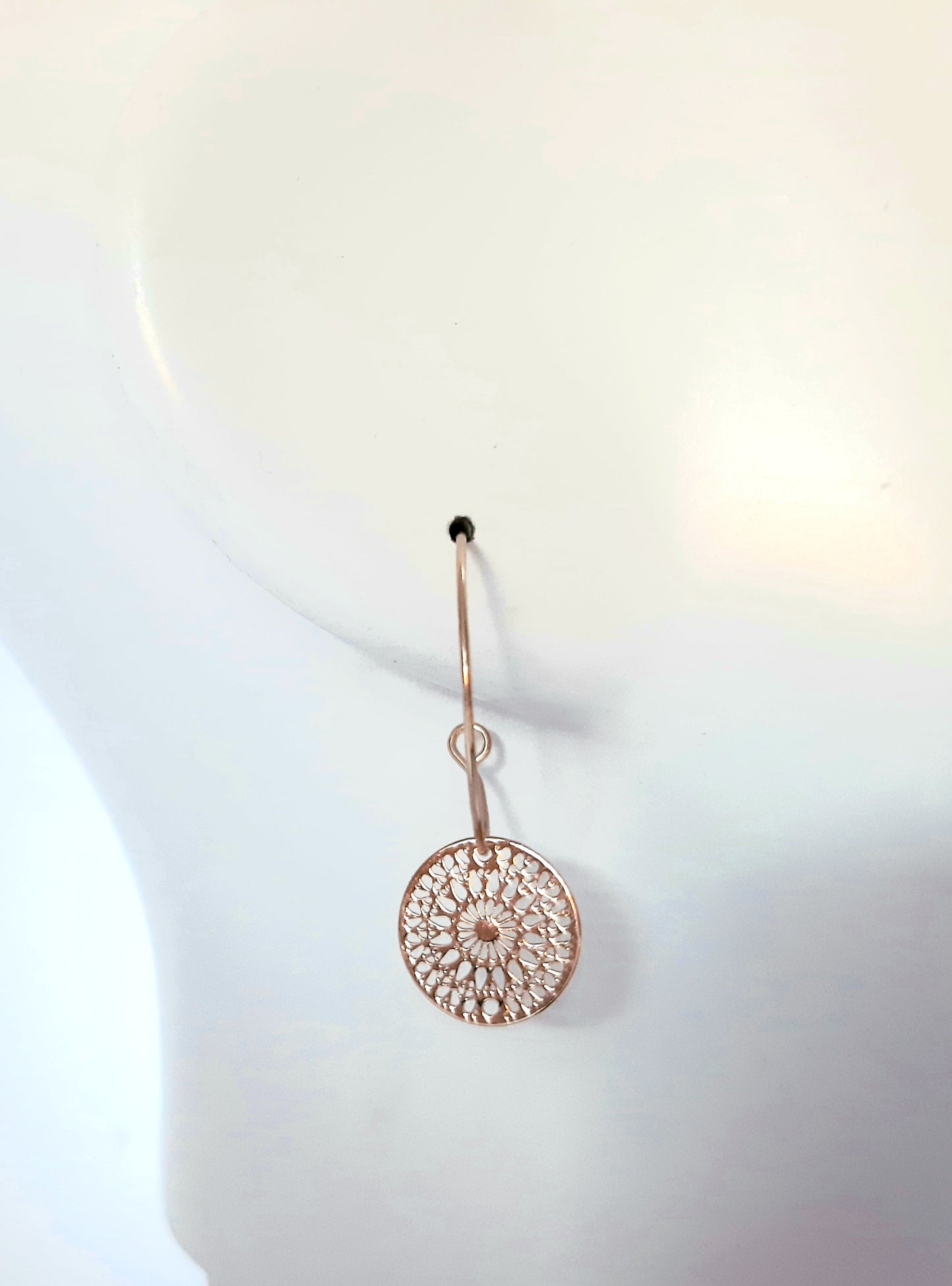 Boucles d'oreilles anneaux chakra estampe mandala filigranne