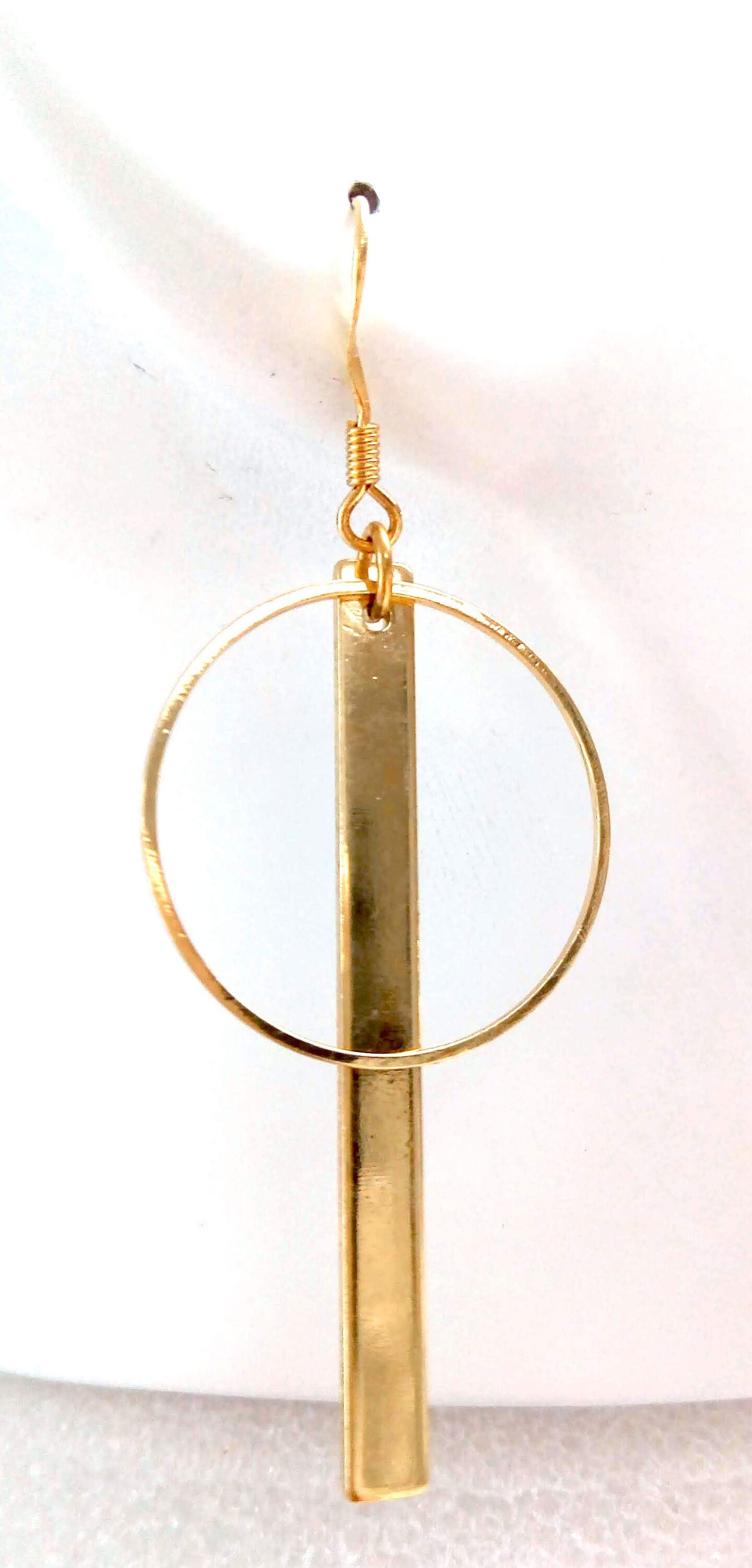 Boucles d'oreilles pendantes géométriques