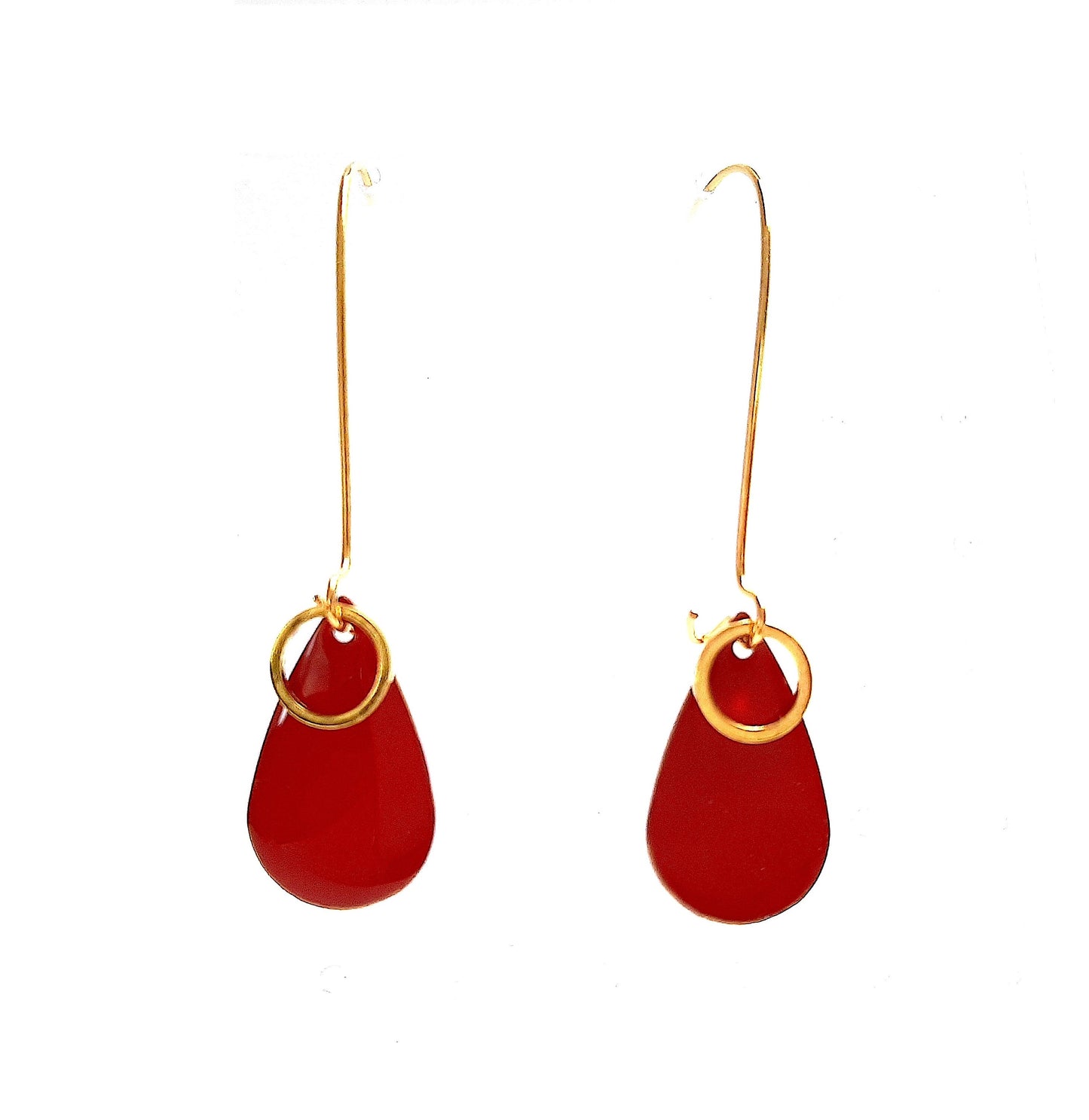 Fancy dangling earrings with garnet red enamelled sequins