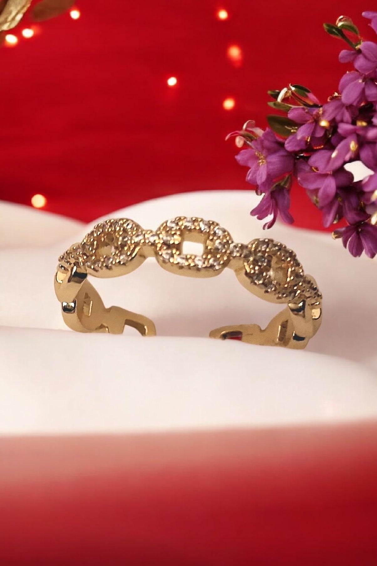 Bague dorée or fin maillons strass