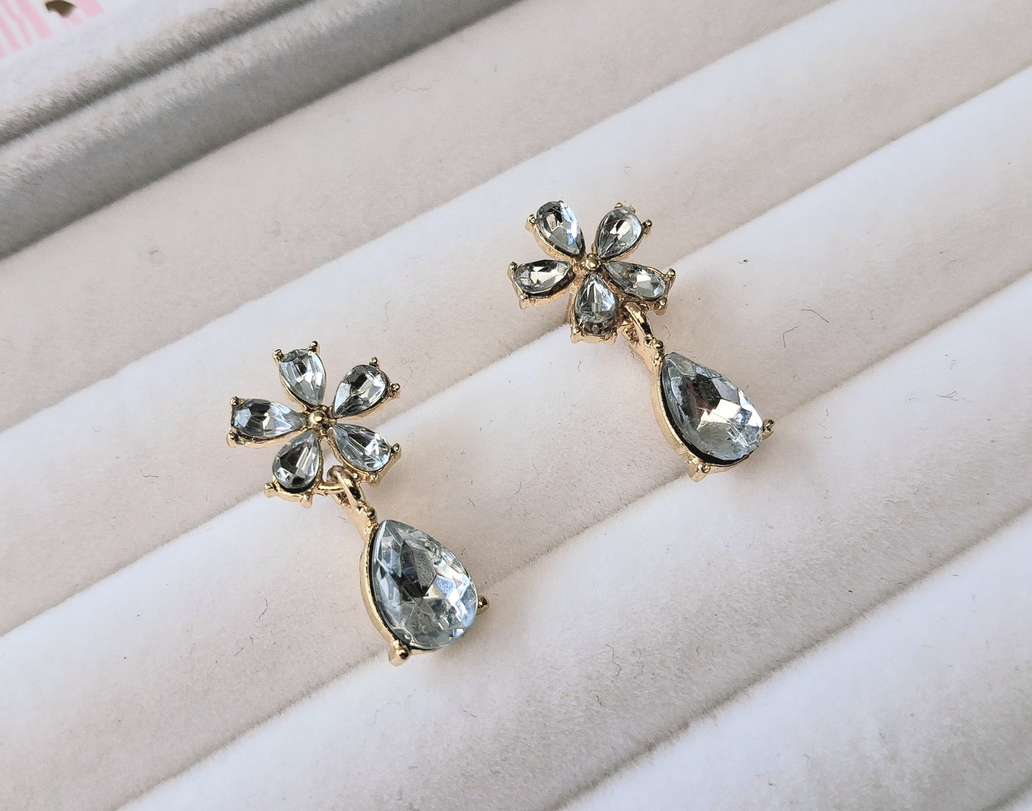 Boucles d'oreilles fleurs de givre