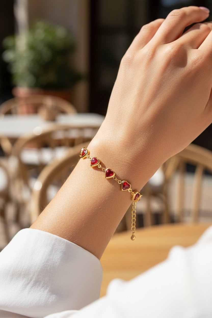 Bracelet doré à l'or fin cœurs amour