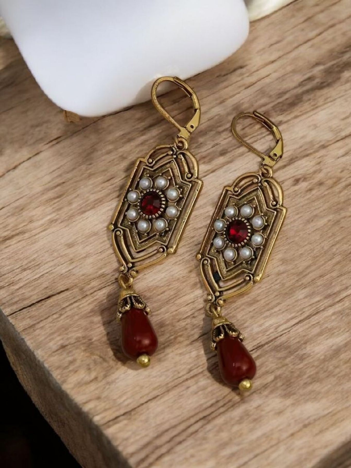 Boucles d'oreilles charme art déco