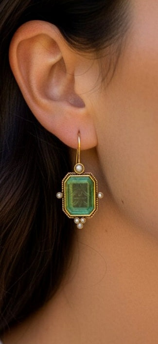 Dormeuses cabochons vert antique