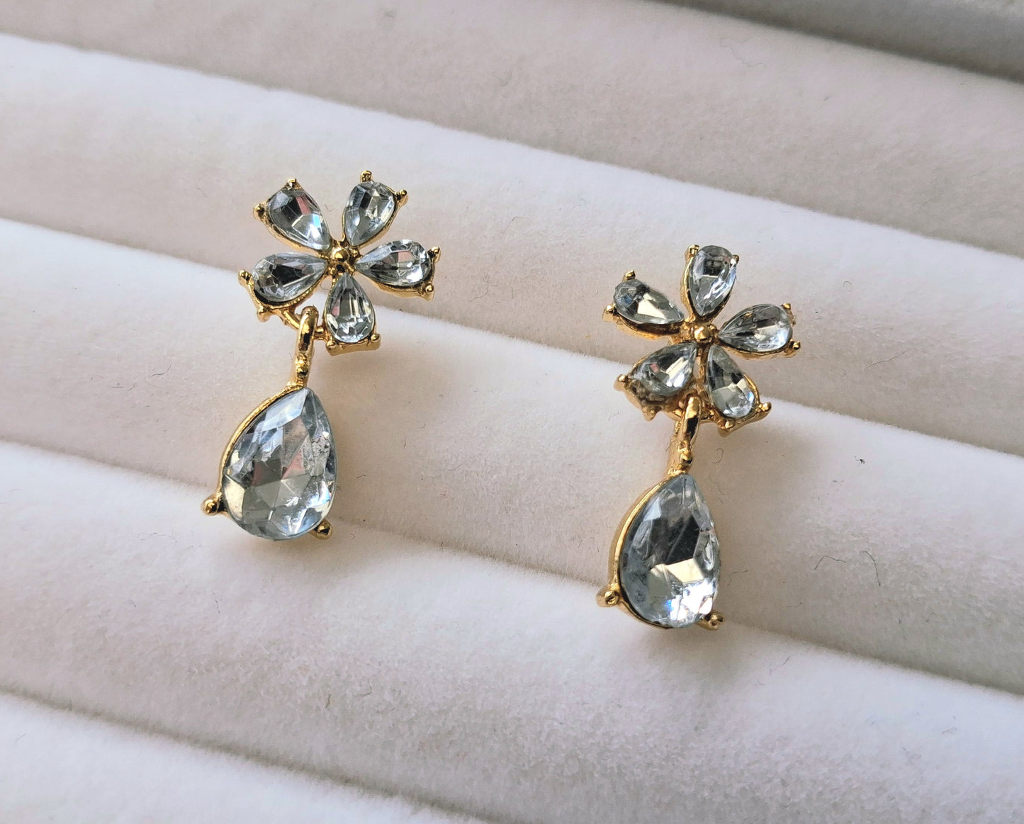 Boucles d'oreilles fleurs de givre