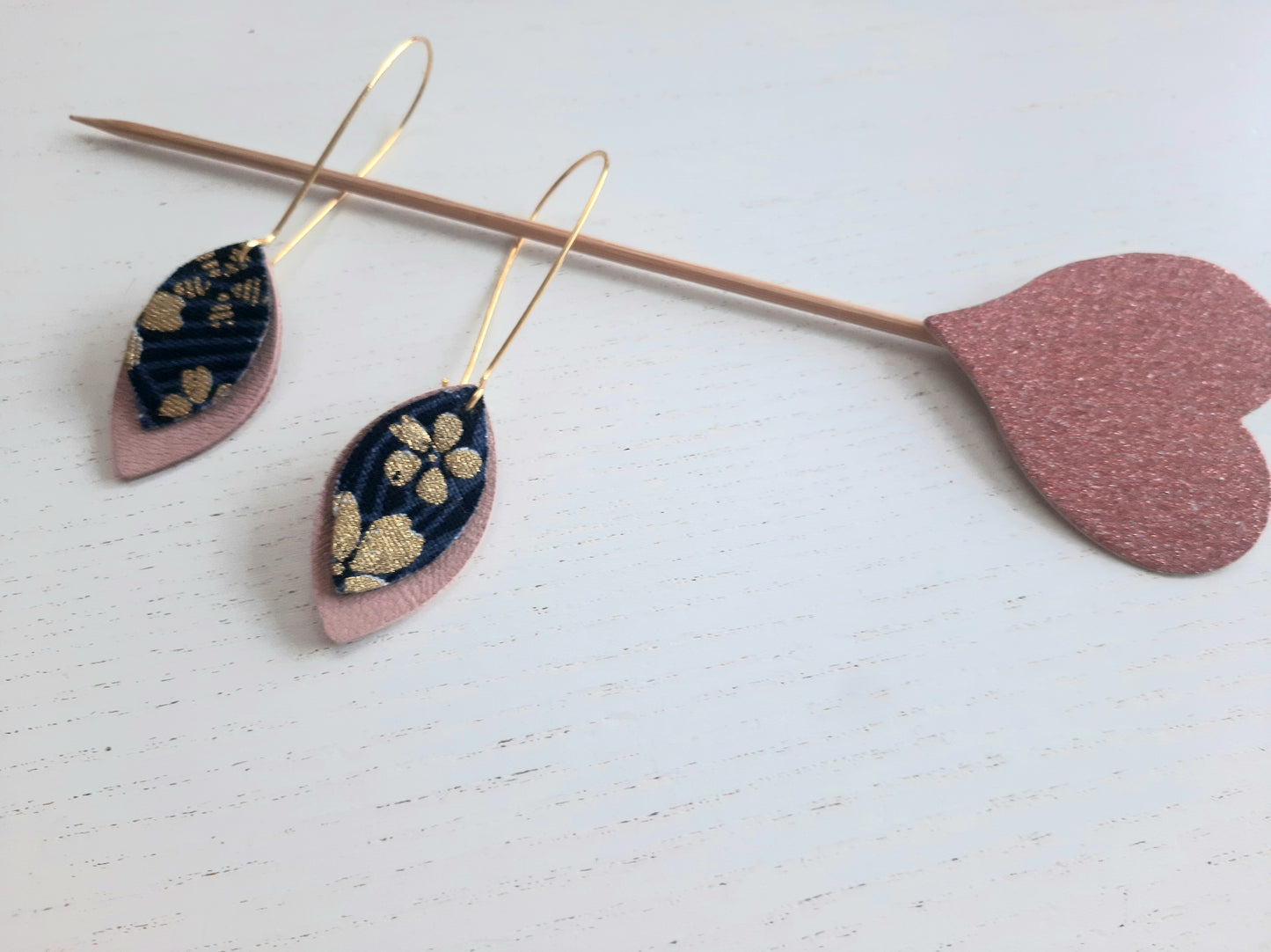 Boucles d'oreilles cuir et tissu japonais