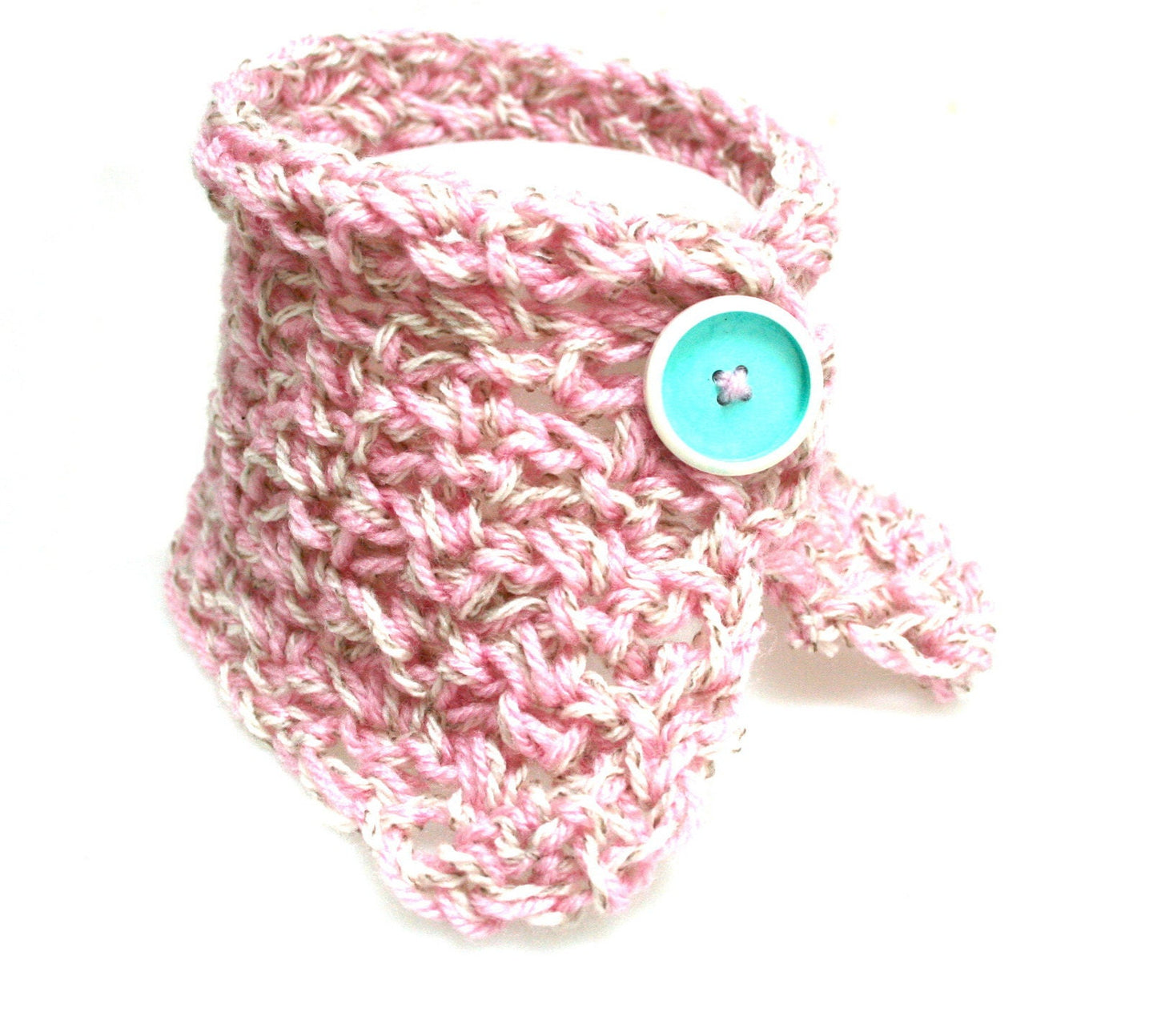 Bubble gum and mint crochet collar, mint green lacquered white button