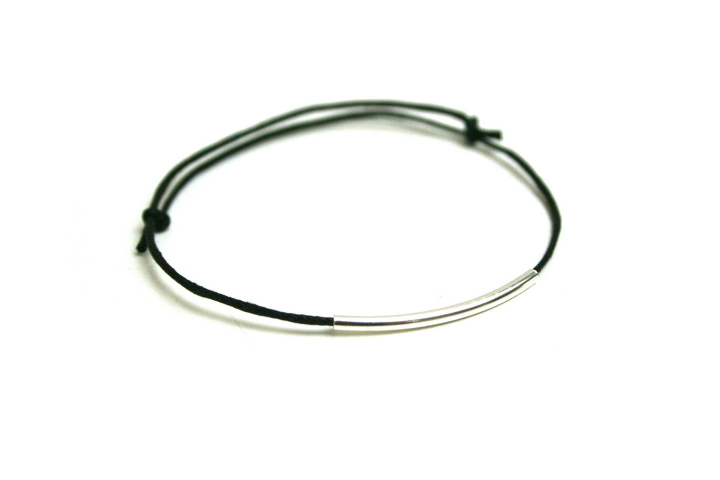 Bracelet cuir noir tube laiton argenté