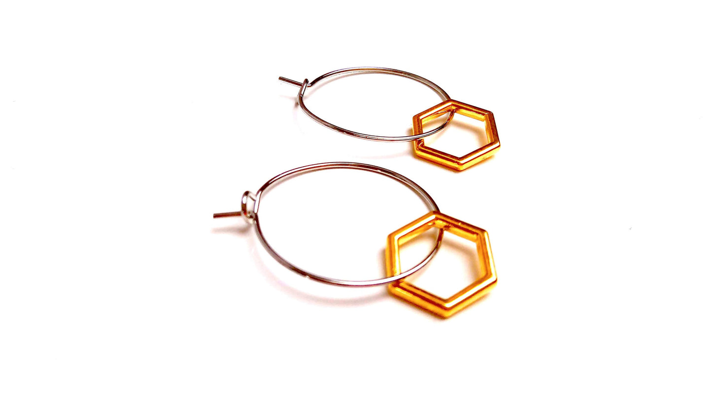 Hexagonal minimalist brass rings