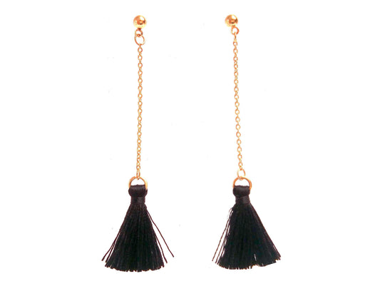 Black pompom pendant earrings