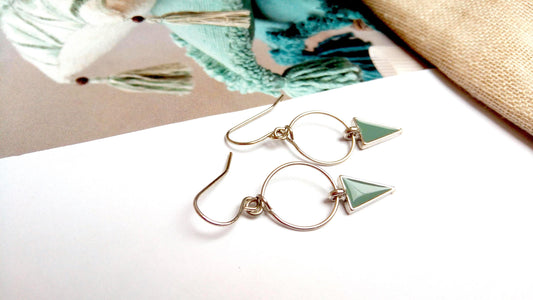 Dangling circle triangle earrings in verdigris enamel