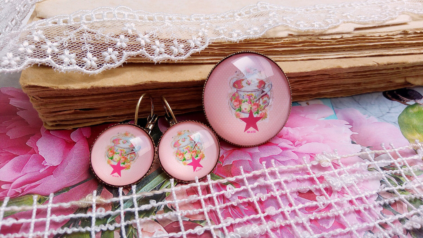 Broche cabochon verre tea time